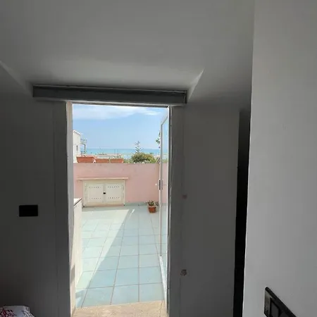 Travelliving - Casa Al Porto, * Marina di Ragusa