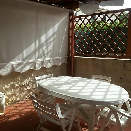 Travelliving - Casa Al Porto, * Marina di Ragusa