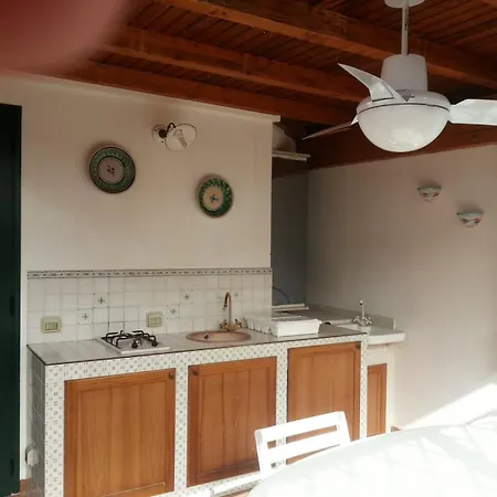 Apartment Travelliving - Casa Al Porto, *